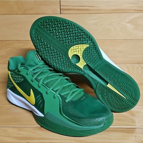 Nike Sabrina 2 Oregon Ducks Apple Green Yellow Strike Basketball Shoe HQ4344-300 - Picture 3 of 11